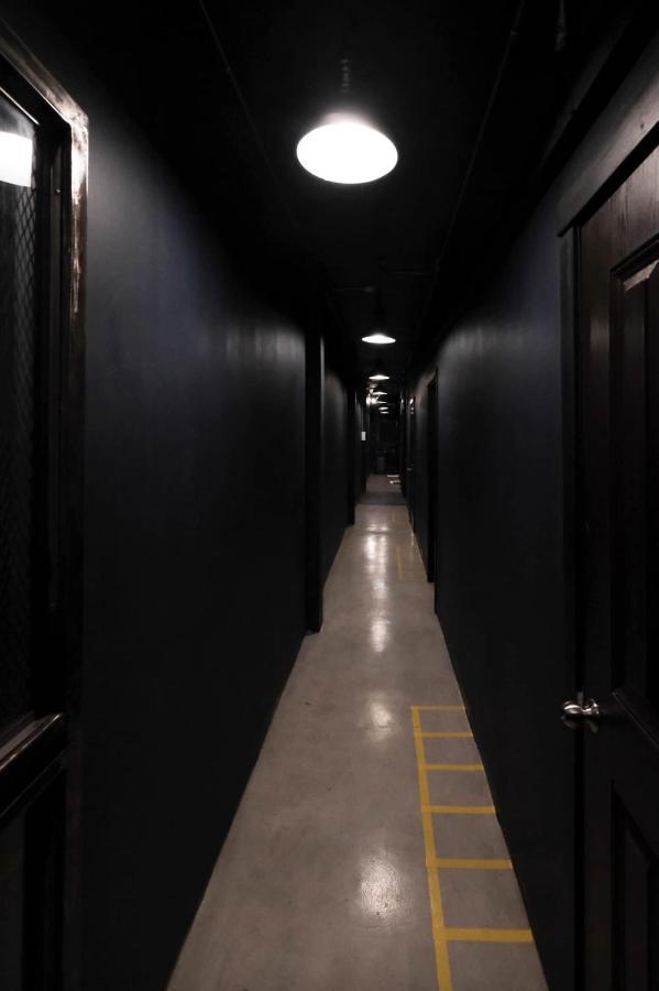 Man Cave Hostel Vientiane Ban Nongdouang エクステリア 写真